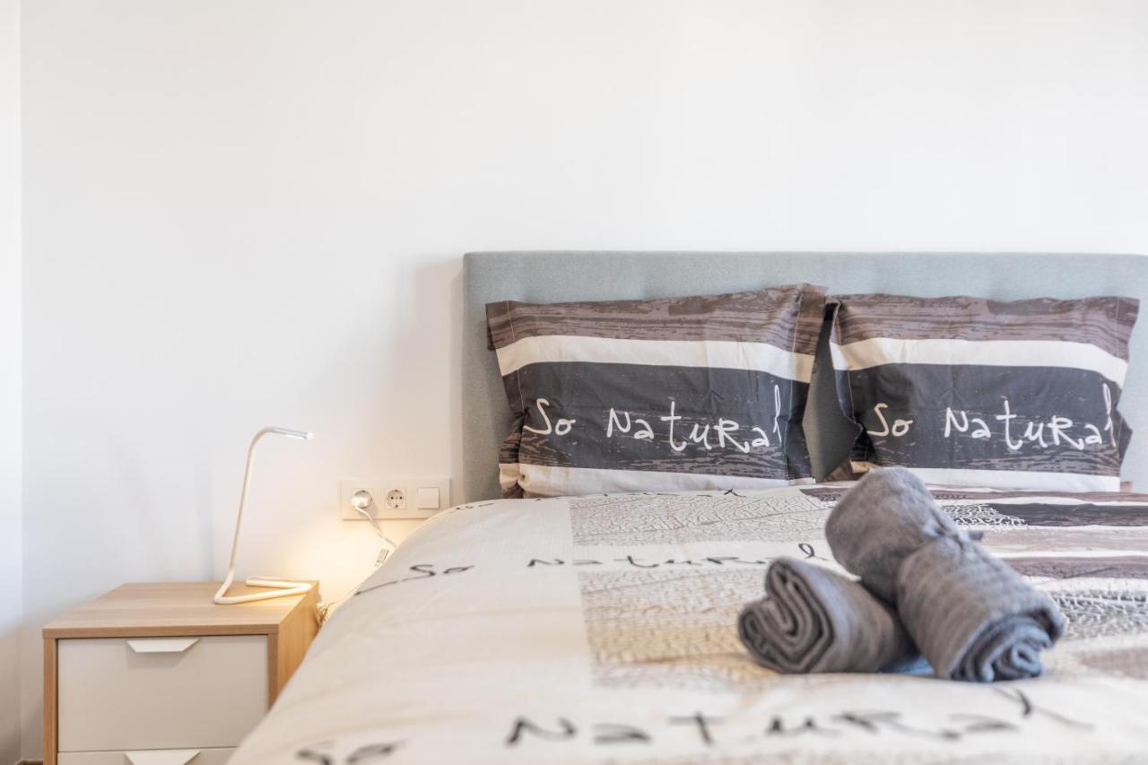 Hauzify I Apartament Big Family 桑特费柳德吉克索尔斯 外观 照片